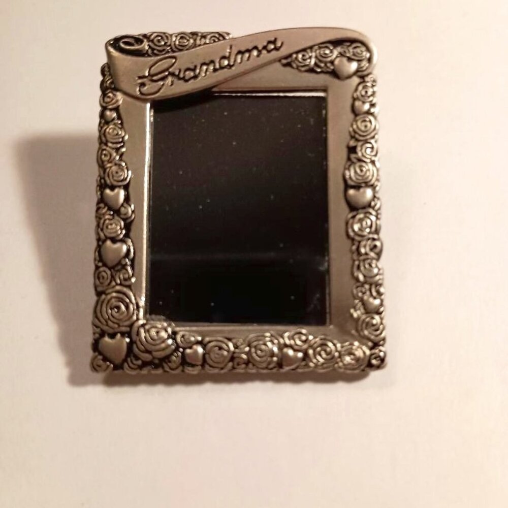 Pin/Brooch Standing Grandma Picture Frame- silver toned- hearts roses- Rectangle
